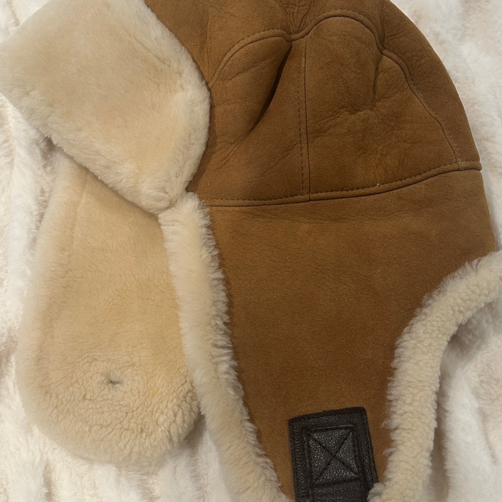 UGG Brown and Cream Shearling Hat Sheepskin - Picture 2 of 6